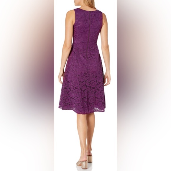 Gabby Skye Lace Dress - Picture 2 of 16